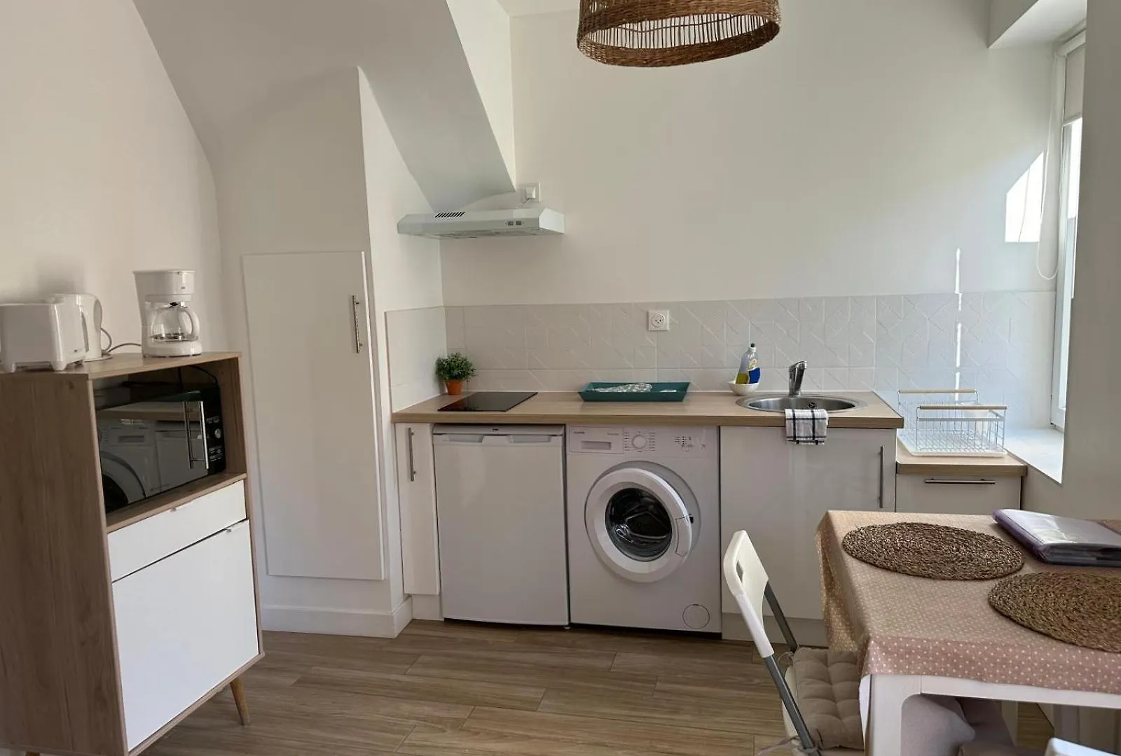 Apartment Escapade Marseillaise Proche De La Mer Plein Sud Avec Jardin Prive - Clim & Wifi Gratuit Marseille